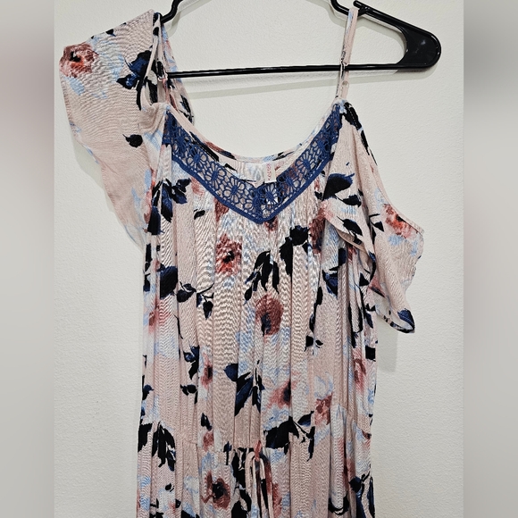 XHILARATION Boho maxi off shoulder dress - Picture 8 of 8